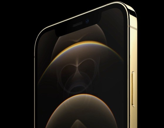苹果 iPhone 13 首个原型机爆料：无屏下指纹设计，不会有大改