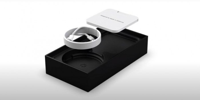 苹果 iPhone 12 包装盒概念图曝光：取消附赠充电头和 EarPods