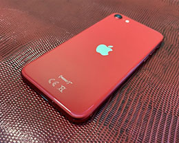 应用试用汇票的第一批用户已经收到了苹果公司的iPhone SE 2