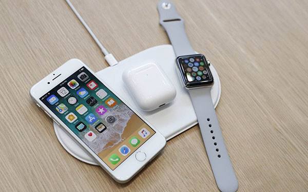 苹果新款 iPhone 12 会支持双向无线充电？